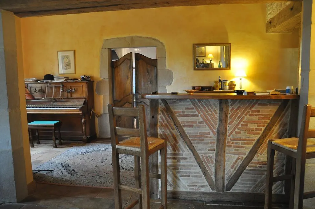 Bed and Breakfast Les Granges Tourondel à Bruniquel Couette-café